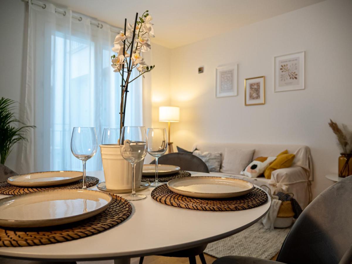 Maison Blanche: Appartamento Elegante Con Parcheggio Privato Mantua Dış mekan fotoğraf